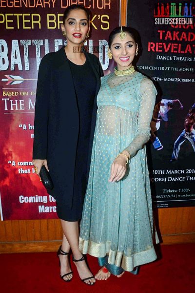 Sonam Kapoor at the Pernia Qureshi's Dance Recital