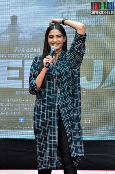 Sonam Kapoor Promotes Neerja at Pillai University