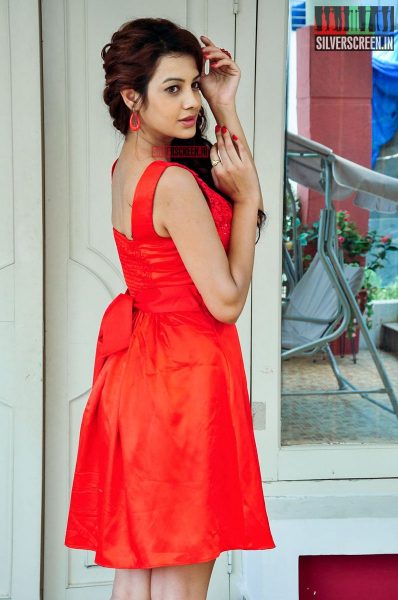 Actress Diksha Panth Photos