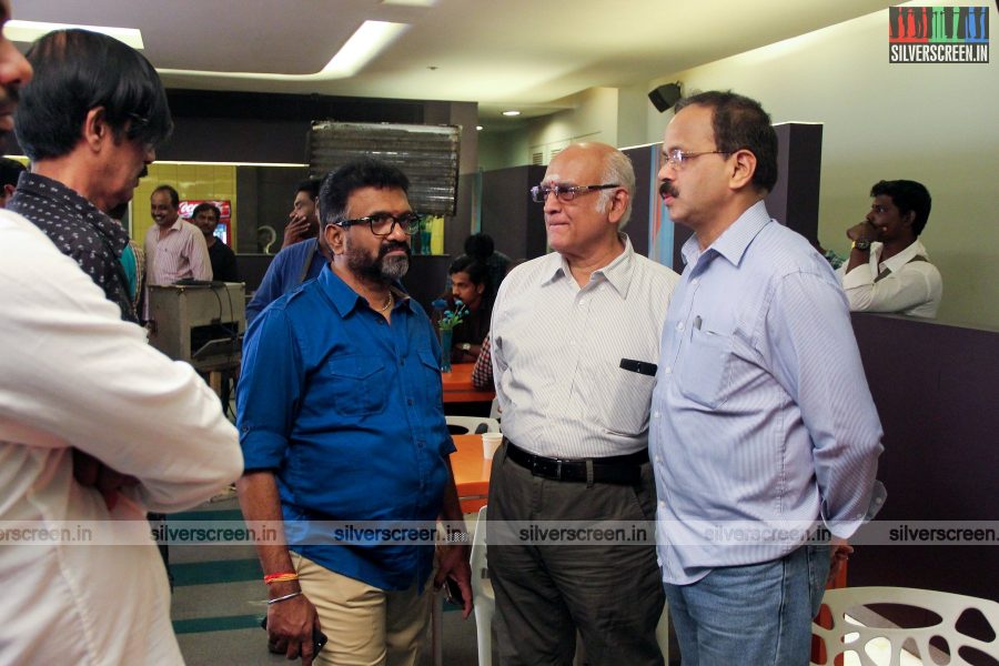 Kadavul Irukan Kumaru Movie Launch Photos