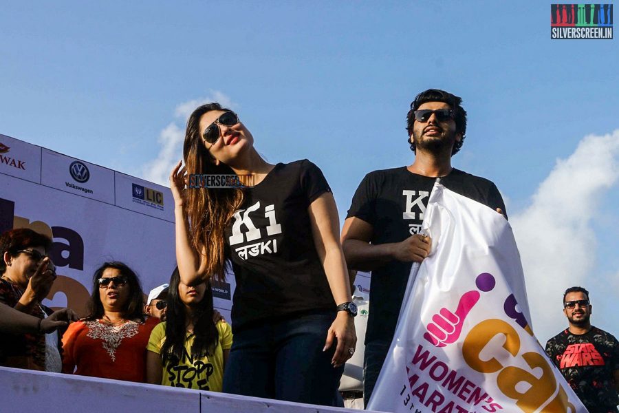 Kareena Kapoor and Arjun Kapoor Flag Off DNA Race