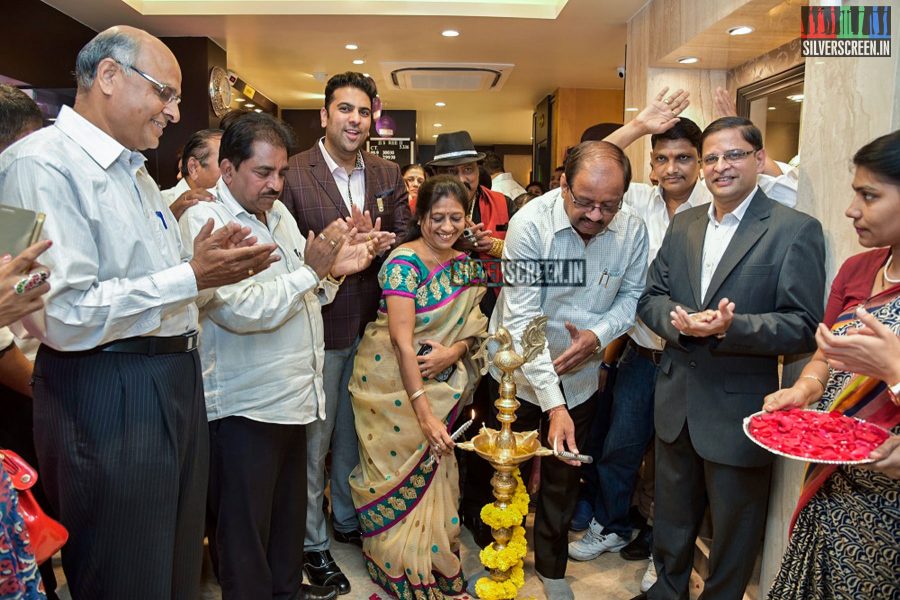 Madhuri Dixit at the Launch of PNG Store