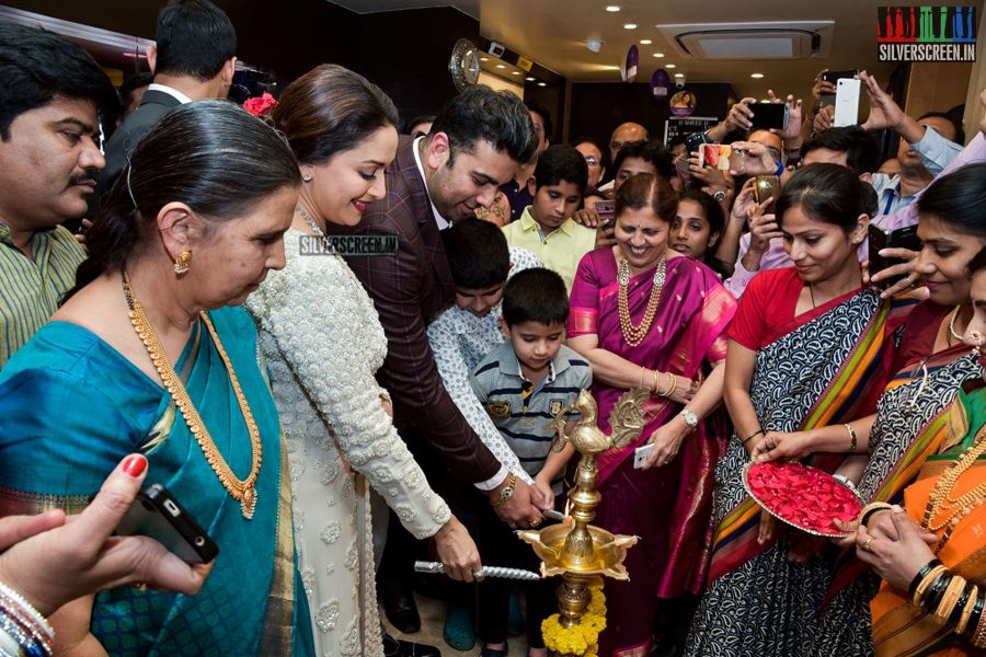 Madhuri Dixit at the Launch of PNG Store