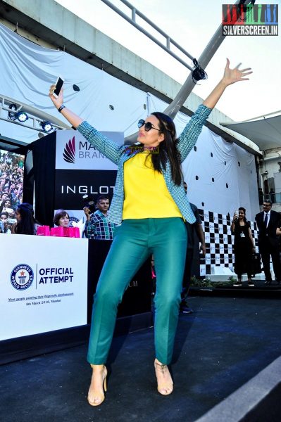 Sonakshi Sinha at the INGLOT's Guinness Records Event