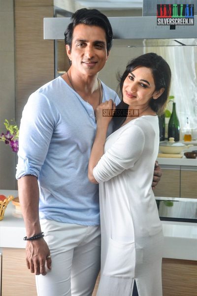 sonu-sood-and-sonal-chauhan-at-the-texmo-pipe-fittings-ad-shoot-photos-0014.jpg