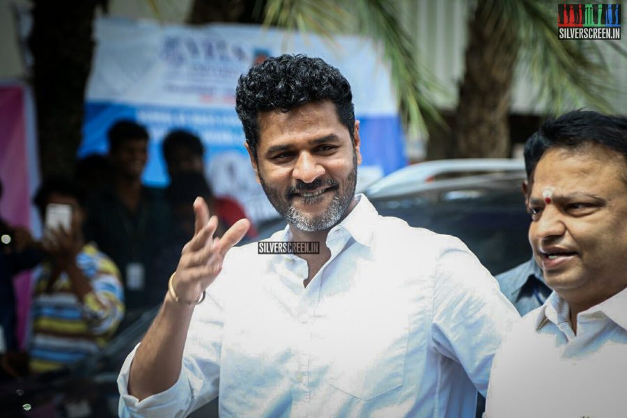 Prabhu Deva Unveils Michael Jackson Statue at VELS University