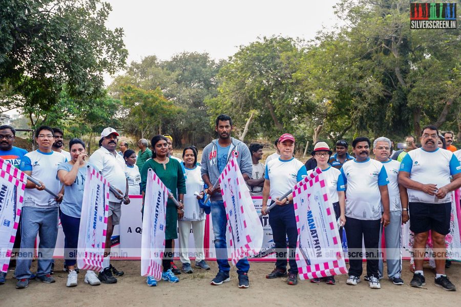 Vishal Flags Off Womanathon