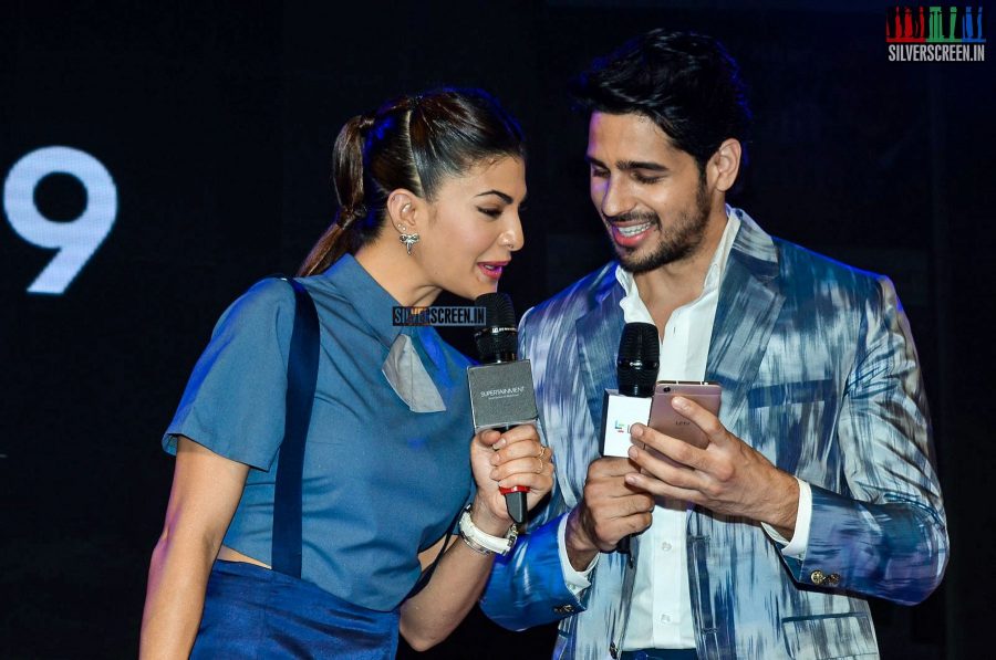 Jacqueline Fernandez and Sidharth Malhotra at LE Eco Mobile Launch