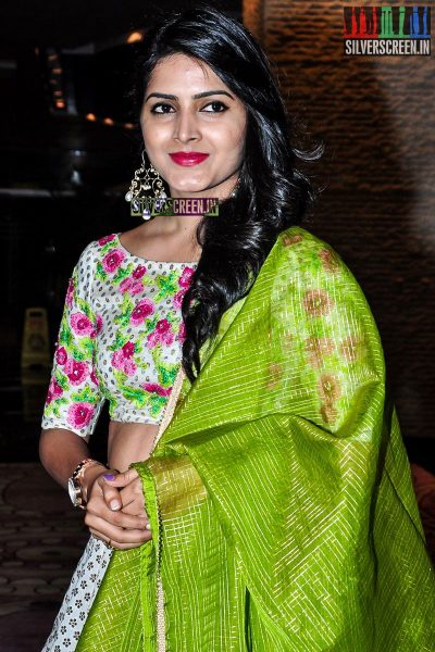 Pavani Gangireddy at Right Right Audio Launch
