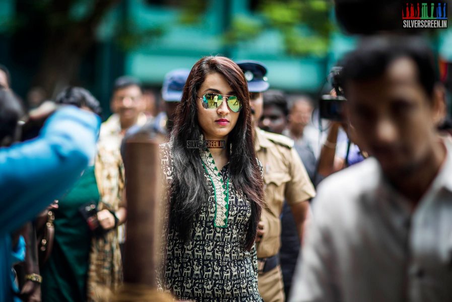 trisha-votes-in-tamil-nadu-assembly-elections-2016-hq-photos-0011.jpg