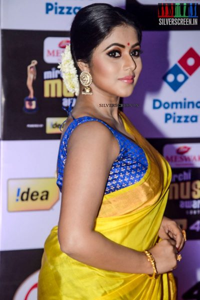 Poorna at the Mirchi Music Awards 2016