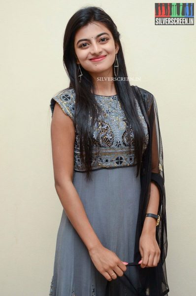 Anandhi at Tolipremalo Movie Platinum Disc Event