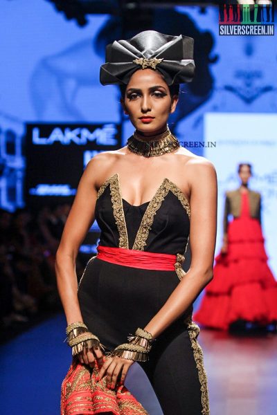 Geneilia D'Souza at Lakme Fashion Week Winter Festive 2016 for Shantanu and Nikhil