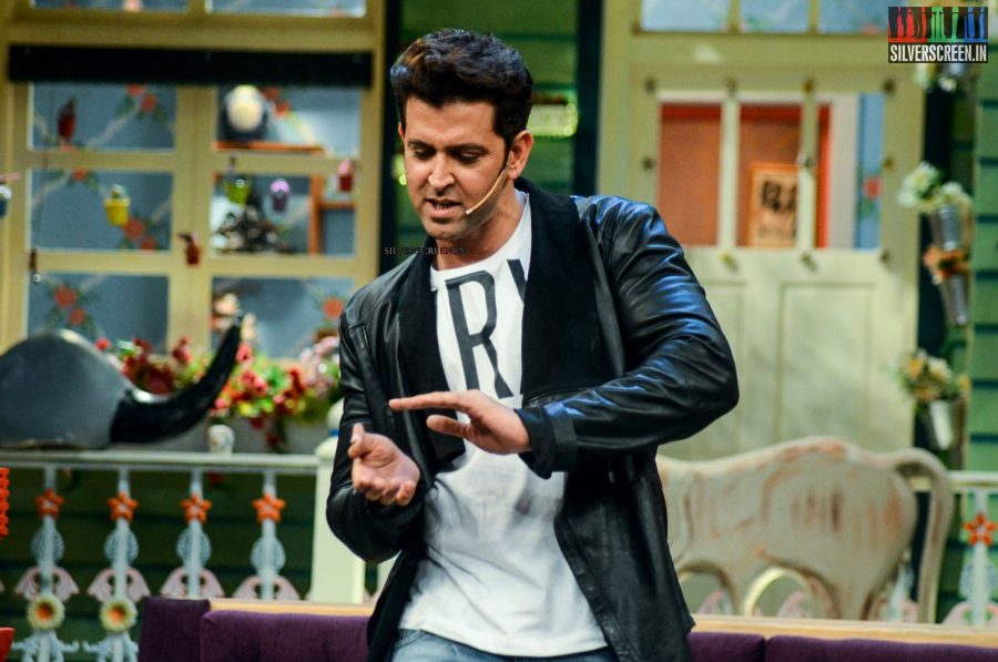 Hrithik Roshan and Pooja Hegde Promote Mohenjo Daro on the sets of The Kapil Sharma Show