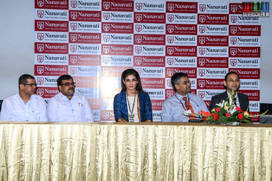 Raveena Tandon Endorses Nanavati Super Speciality Hospital