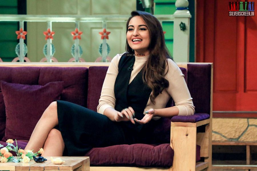 Sonakshi Sinha Promotes Akira At The Kapil Sharma Show