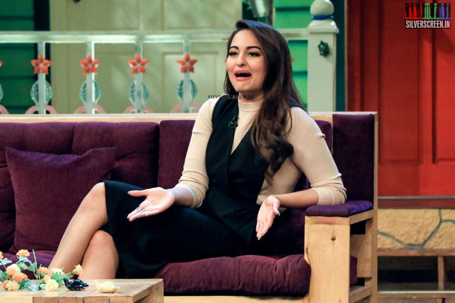 Sonakshi Sinha Promotes Akira At The Kapil Sharma Show