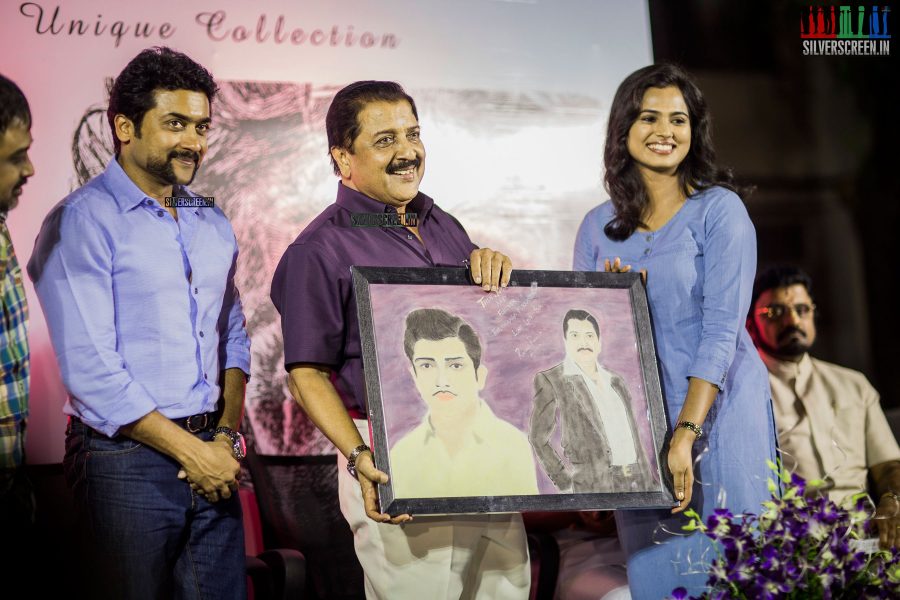 Joker Actress Ramya Pandian also presented Sivakumar with her portrait of the actor