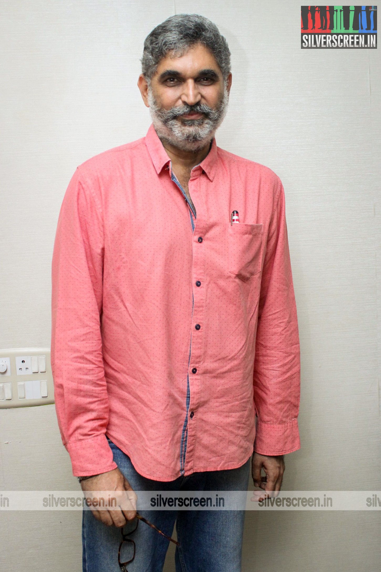 Veteran Actor/Director Suresh Menon to be part of Thaana Serndha Kootam