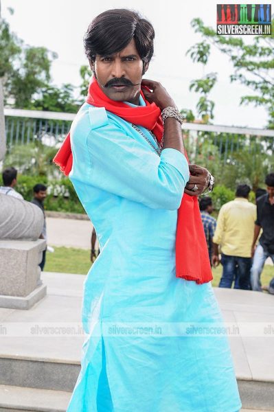 kaththi-sandai-movie-stills-0051.jpg