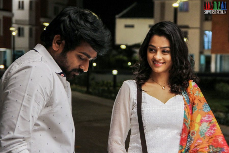 Puriyadha Puthir Movie Stills