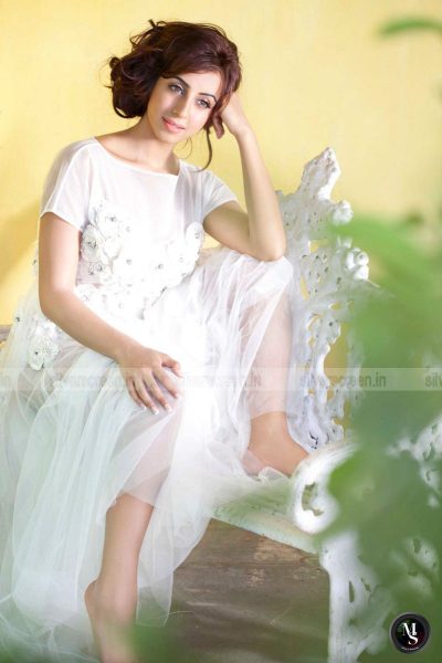actress-sanjjanna-photoshoot-stills-006.jpg