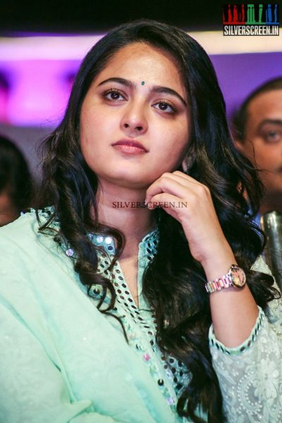 anushka-shetty-at-show-time-audio-launch-photos-0005.jpg