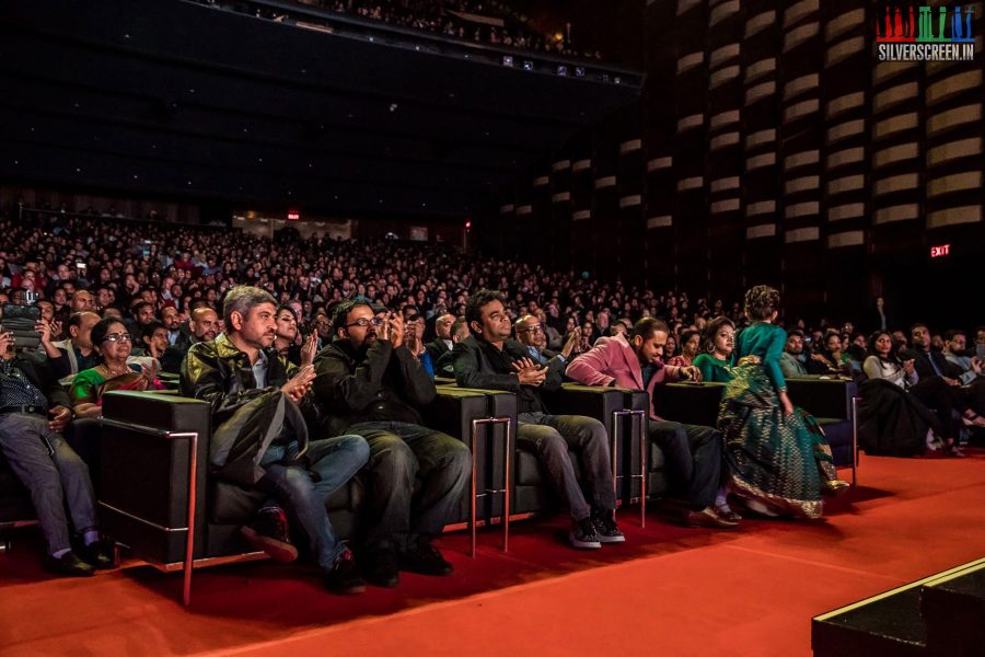 ar-rahman-at-the-sony-center-for-the-performing-arts-in-toronto-photos-0003.jpg