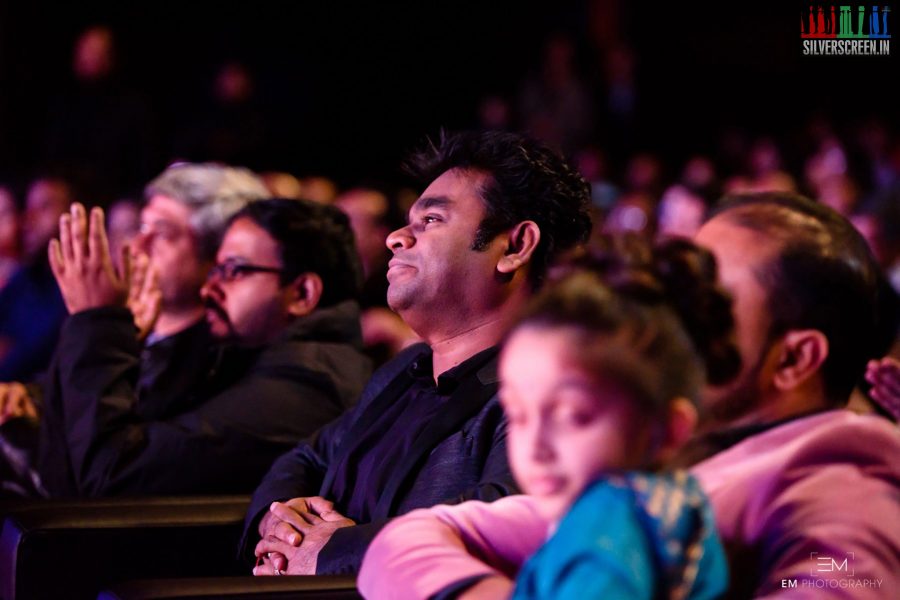 ar-rahman-at-the-sony-center-for-the-performing-arts-in-toronto-photos-0012.jpg