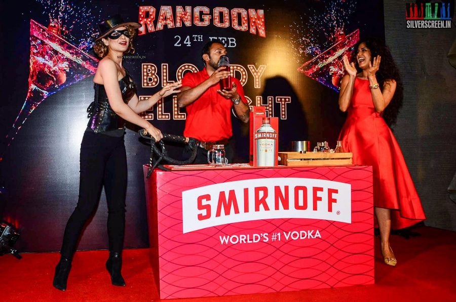 in-pictures-kangana-ranaut-at-the-launch-of-bloody-hell-cocktail-photos-0006.jpg