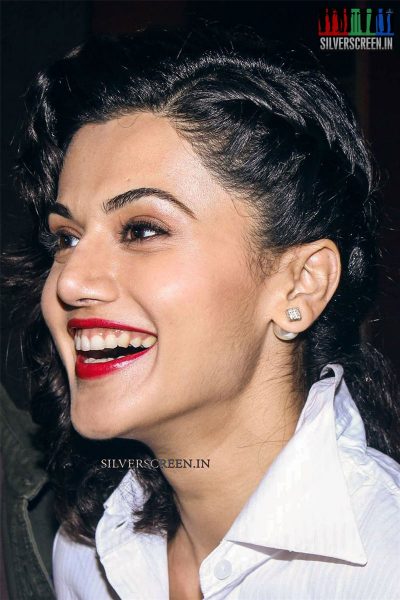 taapsee-pannu-at-the-audio-launch-of-runningshaadi-com-photos-0005.jpg