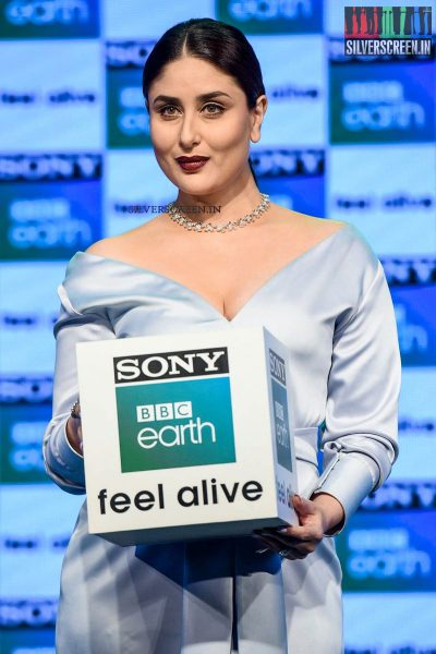 in-pictures-kareena-kapoor-at-the-launch-of-new-channel-sony-bbc-earth-photos-0004.jpg