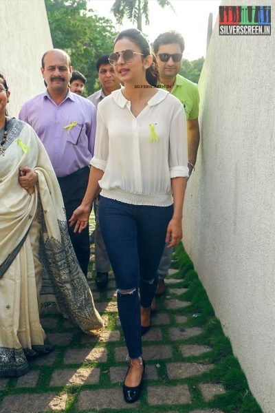 in-pictures-rakul-preet-singh-at-apollo-hospitals-endomarch-photos-0001.jpg