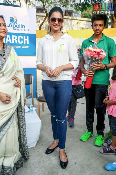 in-pictures-rakul-preet-singh-at-apollo-hospitals-endomarch-photos-0008.jpg