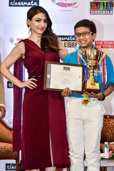 in-pictures-soha-ali-khan-at-the-announcement-of-the-winner-of-classmate-spell-bee-photos-0003.jpg
