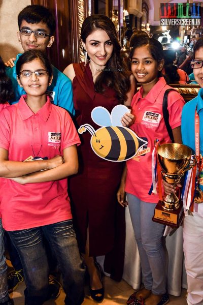 in-pictures-soha-ali-khan-at-the-announcement-of-the-winner-of-classmate-spell-bee-photos-0008.jpg