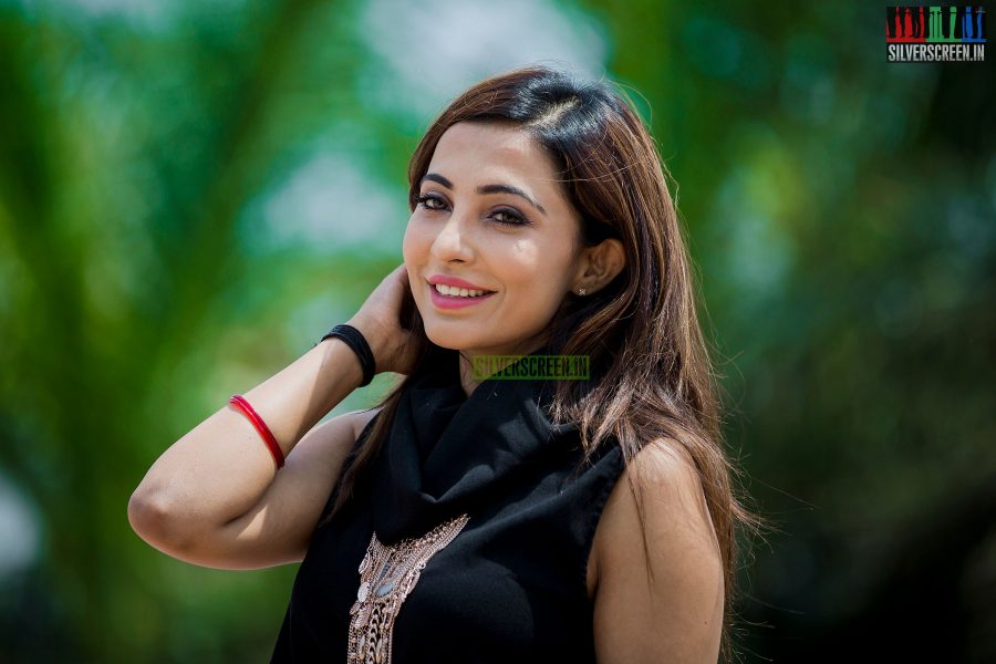 pictures-exclusive-photoshoot-parvathy-nair-photos-0010.jpg