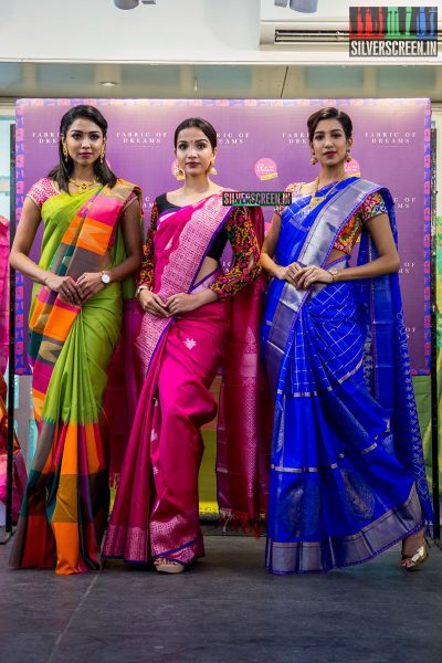 in-pictures-sahithya-jagannathan-at-palam-silks-exhibition-of-fabric-of-dreams-photos-0011.jpg