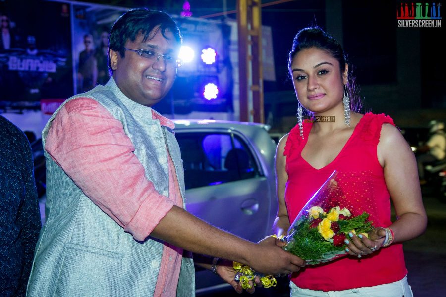in-pictures-sonia-agarwal-at-the-launch-of-no-strings-attached-restaurant-photos-0004.jpg