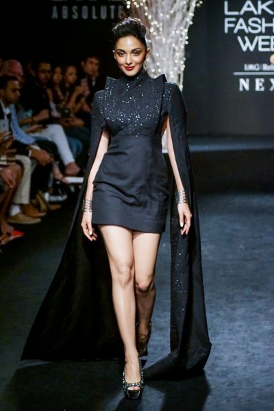 Mumbai: Actress Kiara Advani displays the creation of fashion de