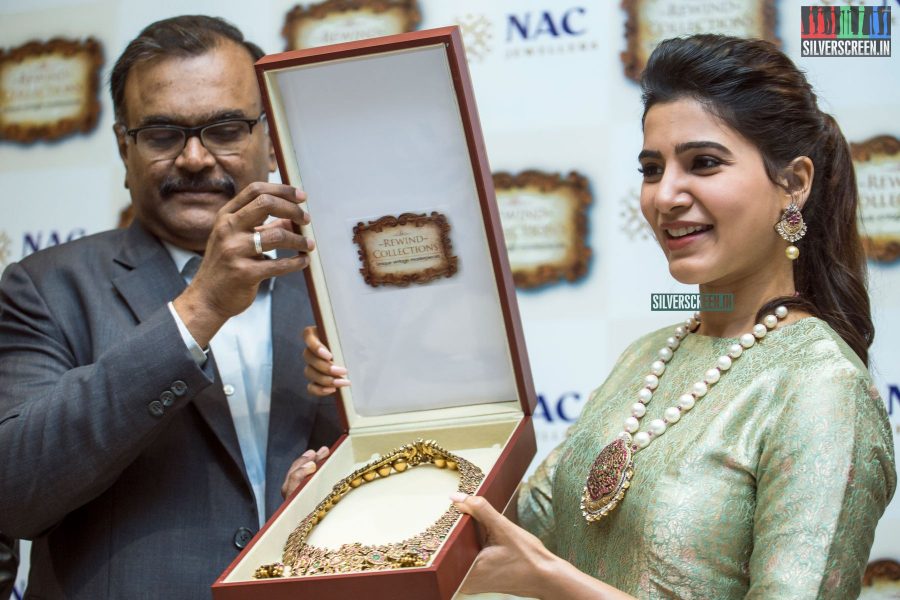 in-pictures-samantha-ruth-prabhu-at-the-launch-of-nac-jewellers-antique-exhibition-photos-0003.jpg