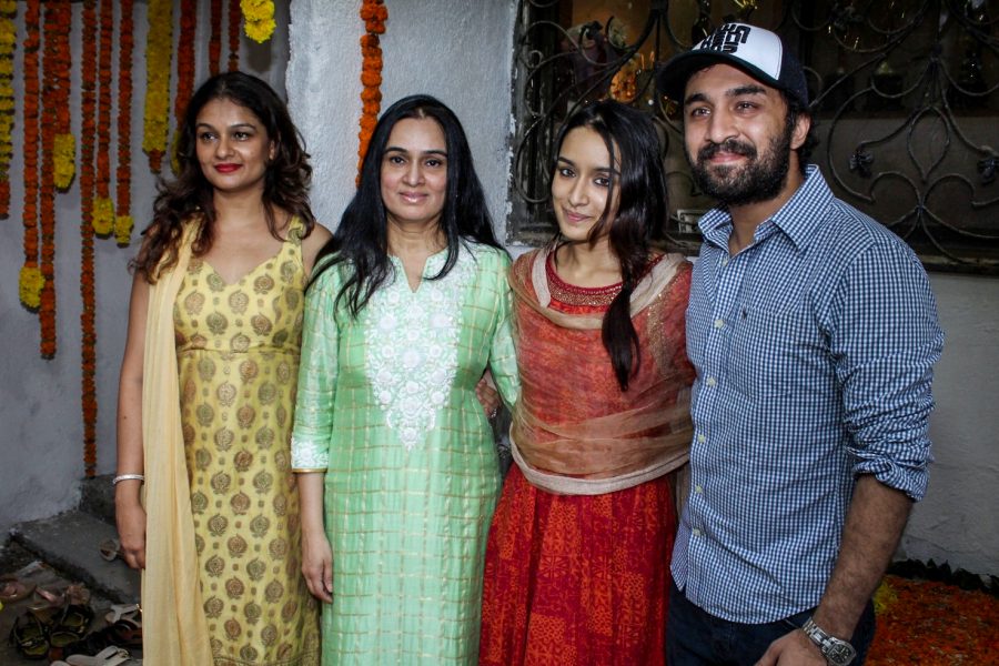 Mumbai: Actress Shraddha Kapoor along with her aunties Padmini K