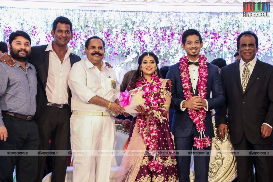 pictures-rajinikanth-vijay-suriya-karthi-others-vishals-sister-aishwaryas-wedding-photos-0003.jpg