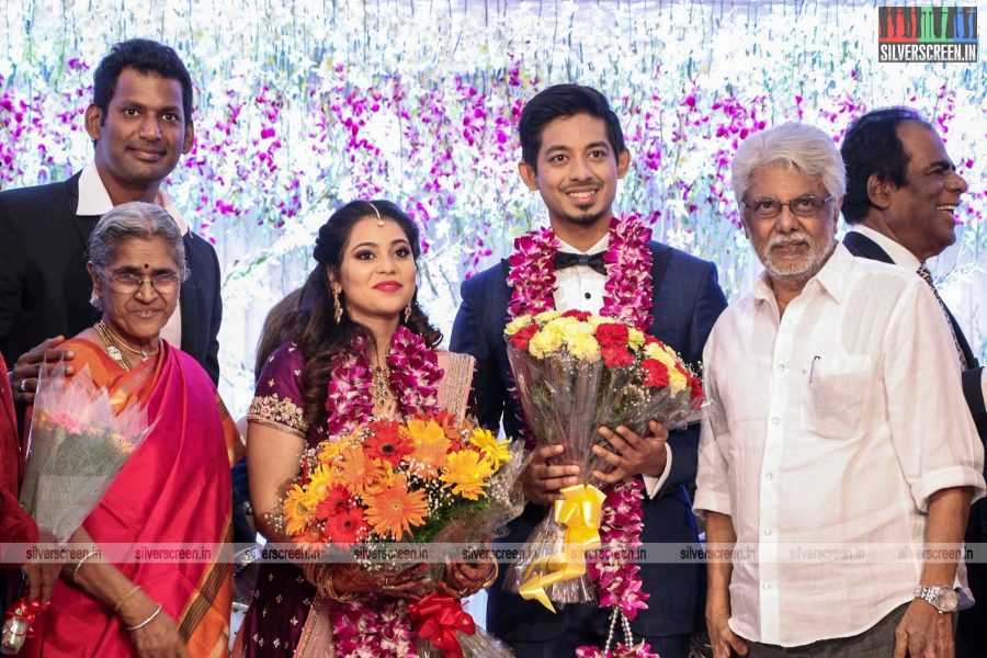 pictures-rajinikanth-vijay-suriya-karthi-others-vishals-sister-aishwaryas-wedding-photos-0010.jpg