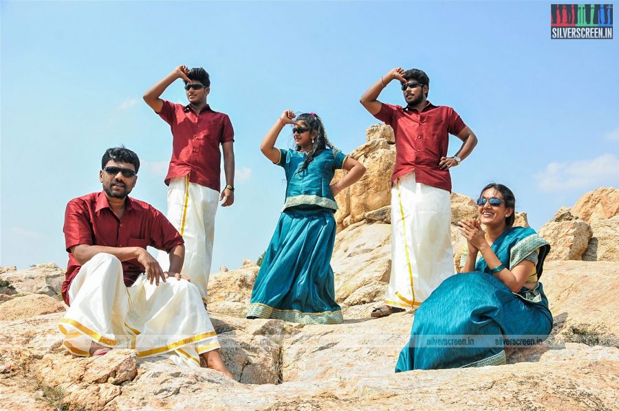 thirupathi-samy-kudumbam-movie-stills-starring-muruganandham-mayilsamy-stills-0008.jpg