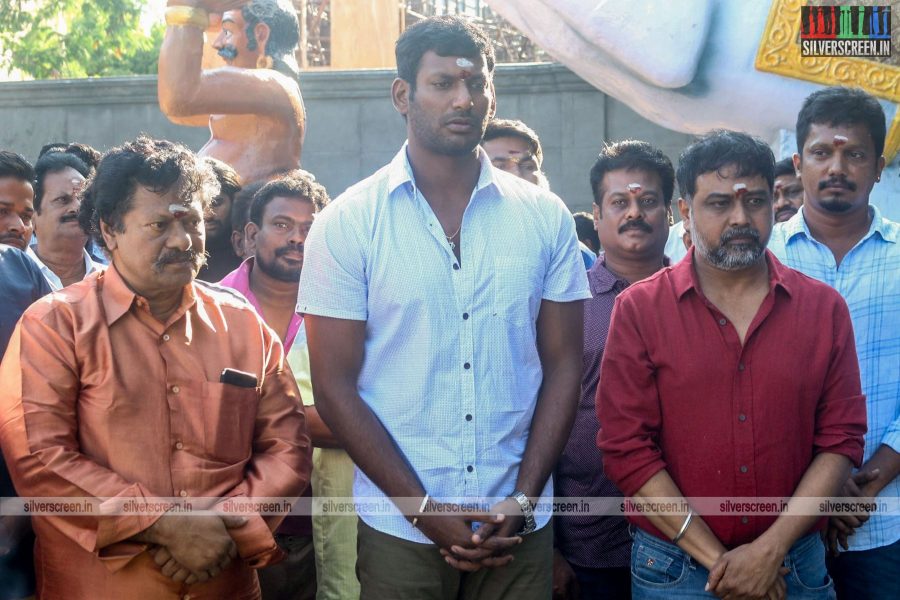 pictures-sandakozhi-2-movie-launch-vishal-krishna-rajkiran-n-lingusamy-photos-0004.jpg