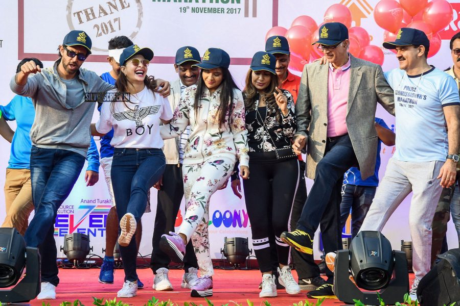 Celebs At A Marathon Organised By Thane Police