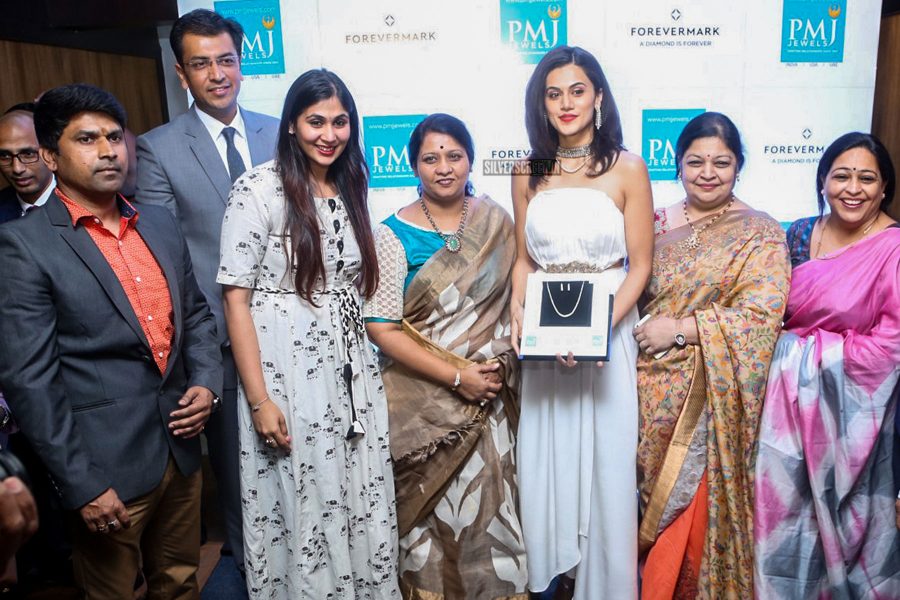 Taapsee Pannu Launches New Diamond Collection In Hyderabad