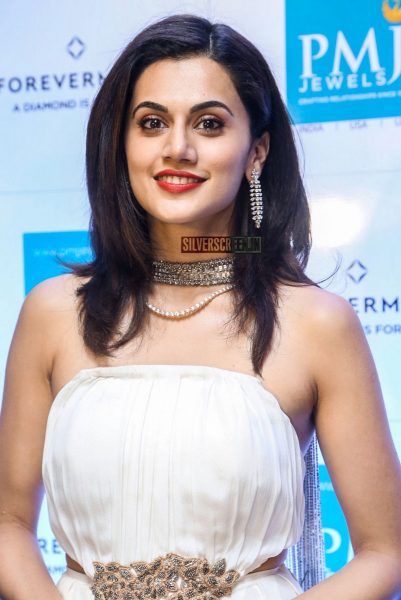 Taapsee Pannu Launches New Diamond Collection In Hyderabad