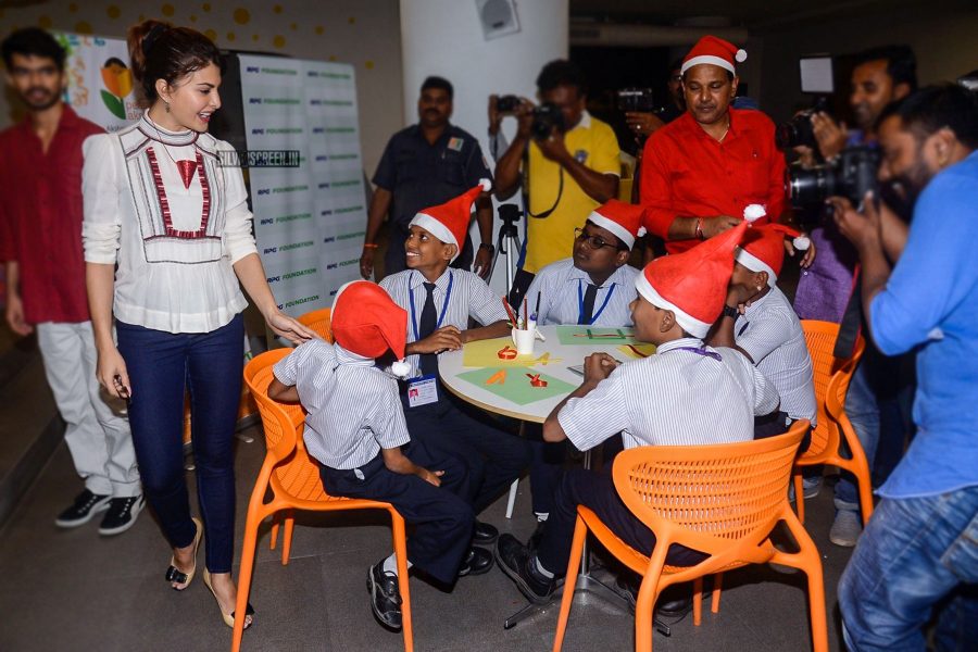 Jacqueline Fernandez Celebrates Christmas With Kids From The NGO Pehlay Akshar